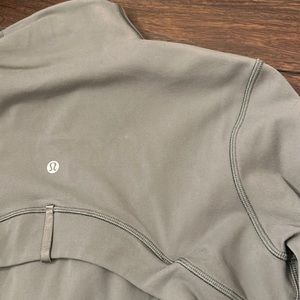 Lululemon Define. Olive green. Size 10